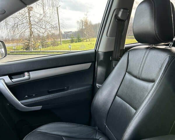 Черный Киа Соренто, объемом двигателя 2.2 л и пробегом 215 тыс. км за 13700 $, фото 69 на Automoto.ua