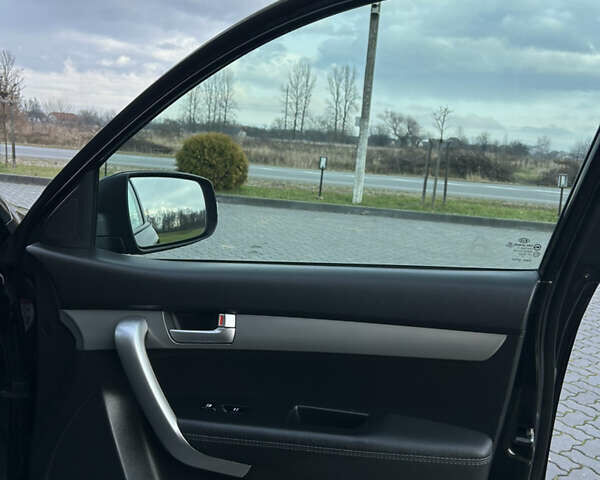 Черный Киа Соренто, объемом двигателя 2.2 л и пробегом 215 тыс. км за 13700 $, фото 48 на Automoto.ua