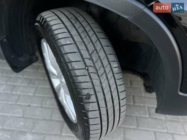 Черный Киа Соренто, объемом двигателя 2.4 л и пробегом 186 тыс. км за 13800 $, фото 21 на Automoto.ua