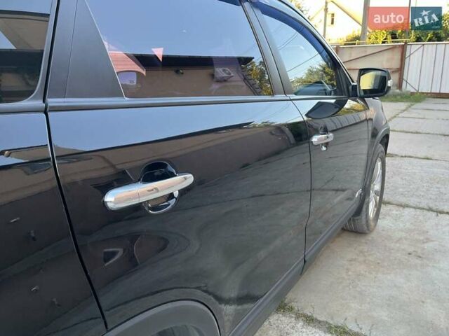 Чорний Кіа Соренто, об'ємом двигуна 2.2 л та пробігом 241 тис. км за 12500 $, фото 14 на Automoto.ua