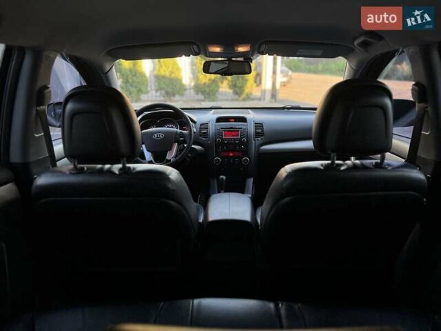 Черный Киа Соренто, объемом двигателя 2.4 л и пробегом 186 тыс. км за 13800 $, фото 36 на Automoto.ua