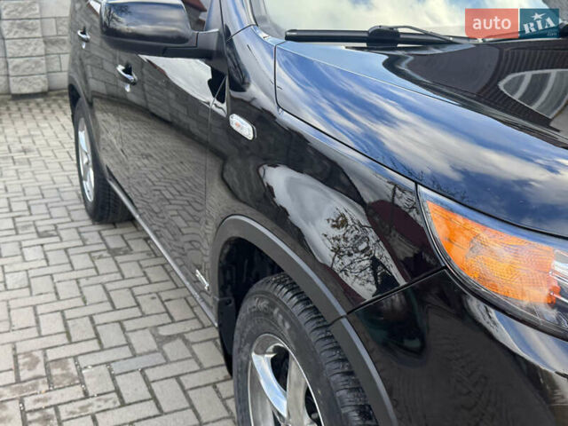 Черный Киа Соренто, объемом двигателя 2.2 л и пробегом 247 тыс. км за 11750 $, фото 18 на Automoto.ua