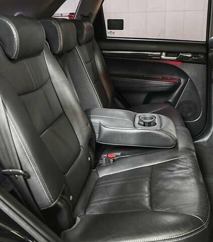 Чорний Кіа Соренто, об'ємом двигуна 0 л та пробігом 194 тис. км за 14800 $, фото 10 на Automoto.ua