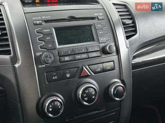 Киа Соренто 2012 в Львове на Automoto.ua Черный Киа Соренто, объемом двигателя 2.4 л и пробегом 270 тыс. км за 9599 $, фото 23 на Automoto.ua