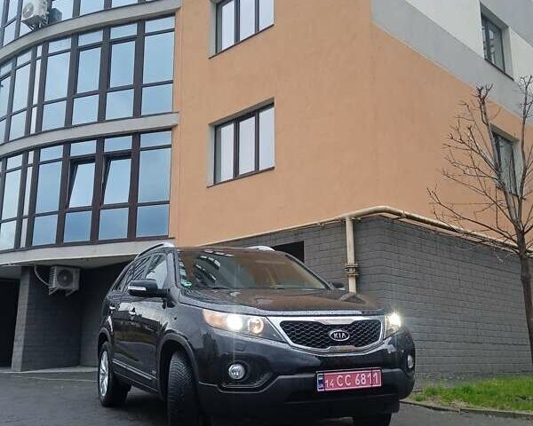 Чорний Кіа Соренто, об'ємом двигуна 2.2 л та пробігом 233 тис. км за 13999 $, фото 34 на Automoto.ua