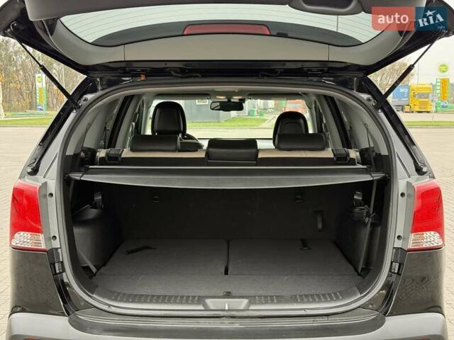 Чорний Кіа Соренто, об'ємом двигуна 2.2 л та пробігом 213 тис. км за 14499 $, фото 46 на Automoto.ua