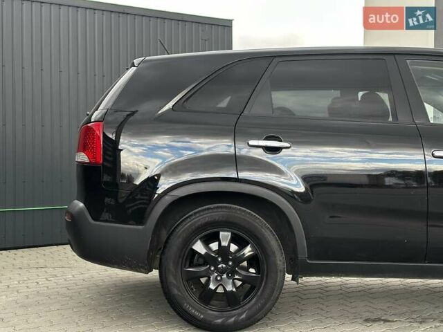 Киа Соренто 2012 в Львове на Automoto.ua Черный Киа Соренто, объемом двигателя 2.4 л и пробегом 270 тыс. км за 9599 $, фото 9 на Automoto.ua