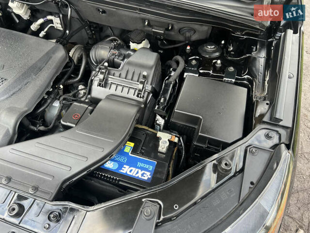 Черный Киа Соренто, объемом двигателя 2.2 л и пробегом 203 тыс. км за 15500 $, фото 44 на Automoto.ua