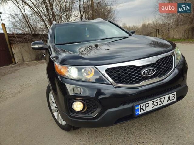 Черный Киа Соренто, объемом двигателя 2.4 л и пробегом 225 тыс. км за 13000 $, фото 6 на Automoto.ua