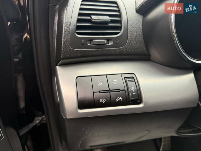 Чорний Кіа Соренто, об'ємом двигуна 2.2 л та пробігом 251 тис. км за 13900 $, фото 19 на Automoto.ua