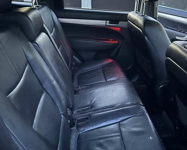Черный Киа Соренто, объемом двигателя 2.2 л и пробегом 273 тыс. км за 15500 $, фото 22 на Automoto.ua