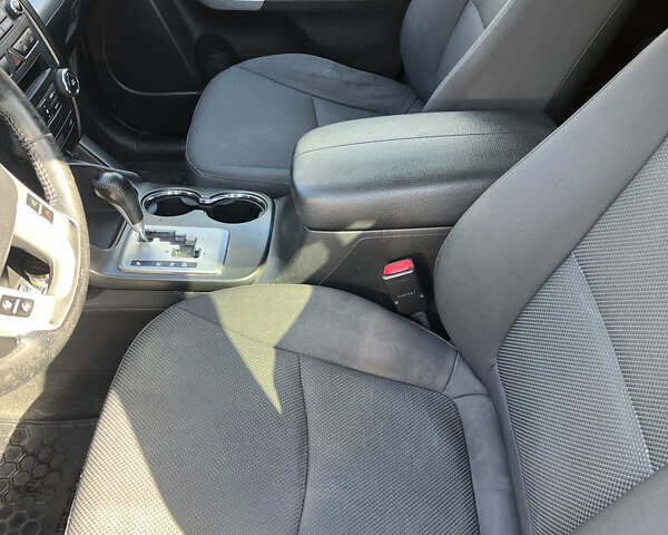 Чорний Кіа Соренто, об'ємом двигуна 2.4 л та пробігом 143 тис. км за 13100 $, фото 8 на Automoto.ua