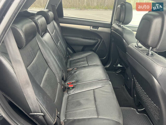 Черный Киа Соренто, объемом двигателя 2.2 л и пробегом 199 тыс. км за 15500 $, фото 20 на Automoto.ua