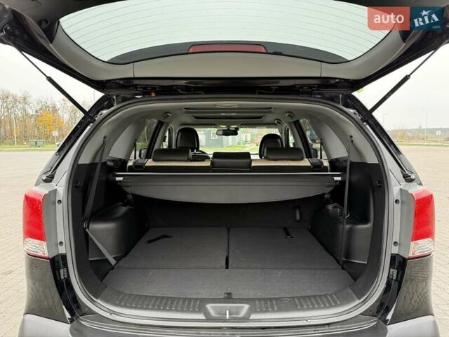 Чорний Кіа Соренто, об'ємом двигуна 2.2 л та пробігом 213 тис. км за 14499 $, фото 45 на Automoto.ua