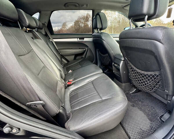 Киа Соренто 2012 в Новояворовск на Automoto.ua Черный Киа Соренто, объемом двигателя 2.2 л и пробегом 233 тыс. км за 16500 $, фото 43 на Automoto.ua