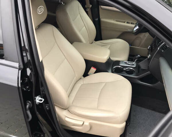Черный Киа Соренто, объемом двигателя 2.2 л и пробегом 169 тыс. км за 16400 $, фото 25 на Automoto.ua