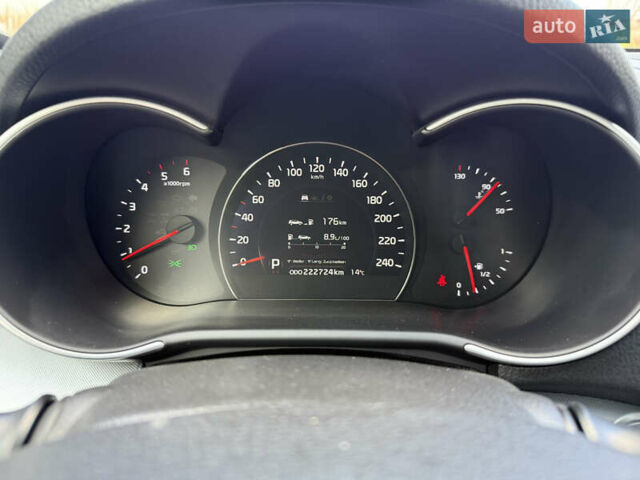 Киа Соренто 2012 в Луцке на Automoto.ua Черный Киа Соренто, объемом двигателя 2.2 л и пробегом 222 тыс. км за 17900 $, фото 43 на Automoto.ua