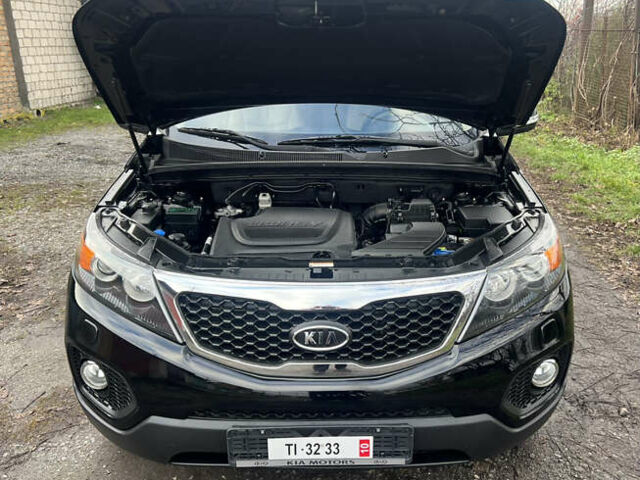 Черный Киа Соренто, объемом двигателя 2.2 л и пробегом 203 тыс. км за 15500 $, фото 47 на Automoto.ua