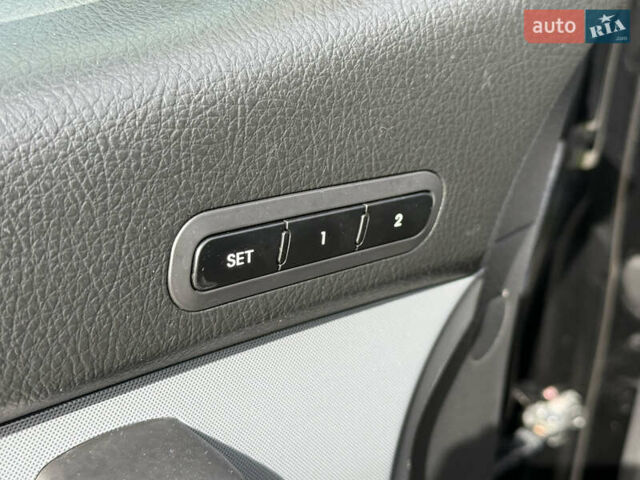 Черный Киа Соренто, объемом двигателя 2.2 л и пробегом 222 тыс. км за 18500 $, фото 16 на Automoto.ua