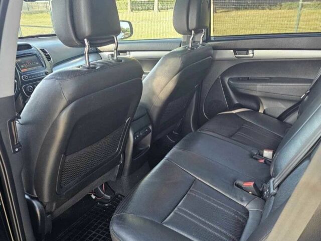 Киа Соренто 2012 в Умани на Automoto.ua Черный Киа Соренто, объемом двигателя 2.2 л и пробегом 211 тыс. км за 7200 $, фото 6 на Automoto.ua