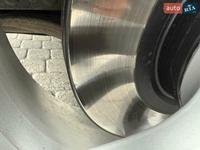 Чорний Кіа Соренто, об'ємом двигуна 2.2 л та пробігом 213 тис. км за 14499 $, фото 70 на Automoto.ua