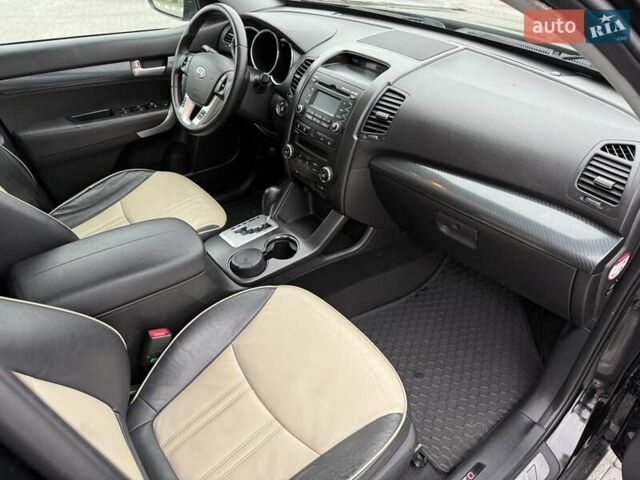 Чорний Кіа Соренто, об'ємом двигуна 2.2 л та пробігом 213 тис. км за 14499 $, фото 53 на Automoto.ua