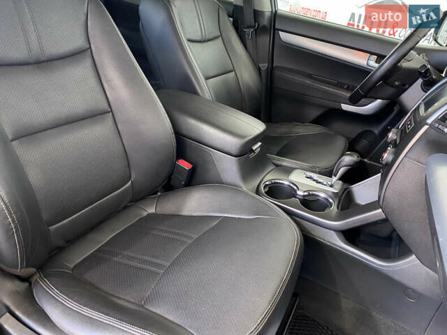 Черный Киа Соренто, объемом двигателя 2.2 л и пробегом 153 тыс. км за 15950 $, фото 7 на Automoto.ua