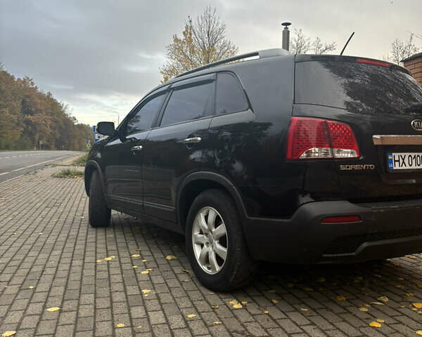 Киа Соренто 2012 в Красилове на Automoto.ua Черный Киа Соренто, объемом двигателя 2.36 л и пробегом 245 тыс. км за 10240 $, фото 7 на Automoto.ua