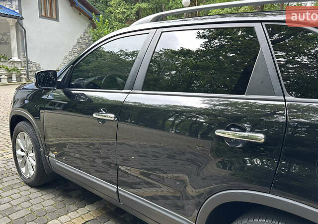 Черный Киа Соренто, объемом двигателя 2.2 л и пробегом 255 тыс. км за 13700 $, фото 12 на Automoto.ua