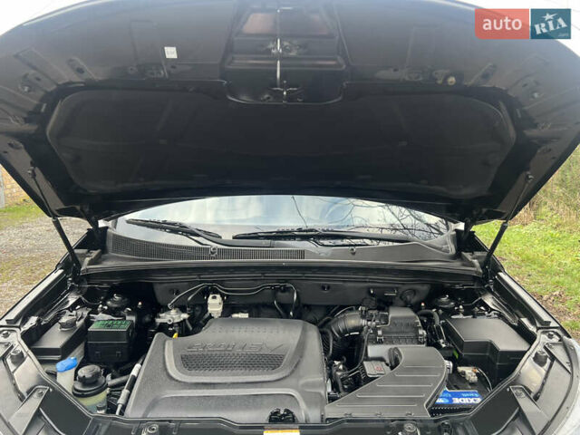 Черный Киа Соренто, объемом двигателя 2.2 л и пробегом 203 тыс. км за 15500 $, фото 42 на Automoto.ua