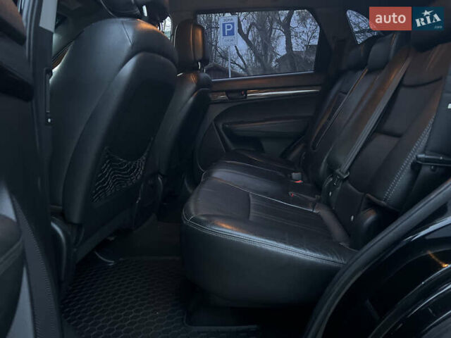 Чорний Кіа Соренто, об'ємом двигуна 2.2 л та пробігом 179 тис. км за 14699 $, фото 23 на Automoto.ua