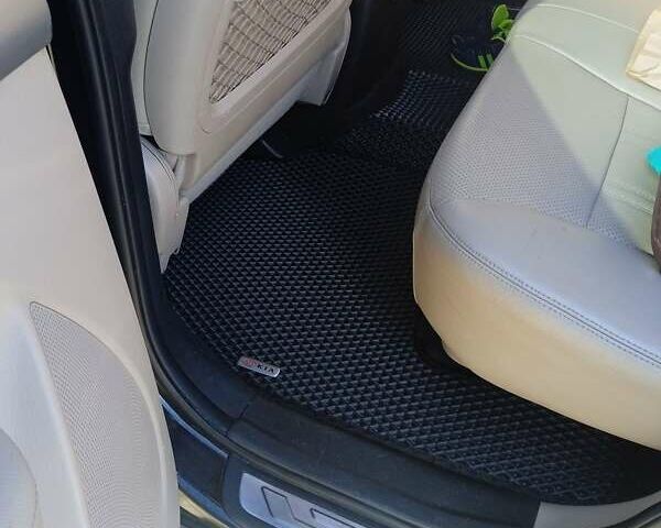 Чорний Кіа Соренто, об'ємом двигуна 2.2 л та пробігом 233 тис. км за 13999 $, фото 67 на Automoto.ua