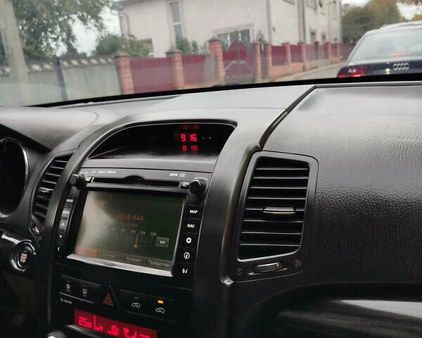 Киа Соренто 2012 в Черновцах на Automoto.ua Черный Киа Соренто, объемом двигателя 2.2 л и пробегом 203 тыс. км за 15500 $, фото 6 на Automoto.ua