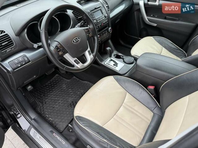 Чорний Кіа Соренто, об'ємом двигуна 2.2 л та пробігом 213 тис. км за 14499 $, фото 21 на Automoto.ua