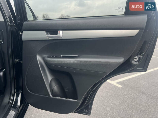 Черный Киа Соренто, объемом двигателя 2.2 л и пробегом 199 тыс. км за 15500 $, фото 18 на Automoto.ua