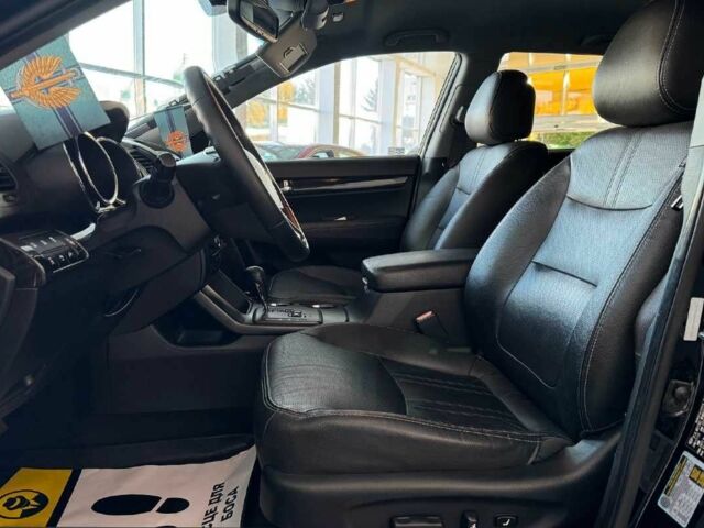 Черный Киа Соренто, объемом двигателя 2.4 л и пробегом 128 тыс. км за 13000 $, фото 12 на Automoto.ua