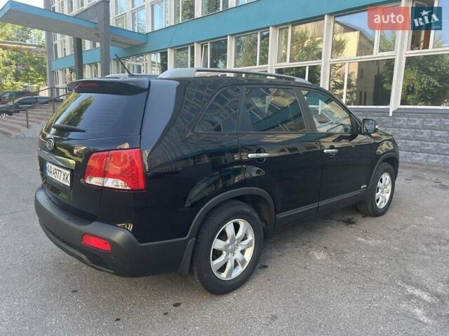 Чорний Кіа Соренто, об'ємом двигуна 2.4 л та пробігом 143 тис. км за 13100 $, фото 2 на Automoto.ua