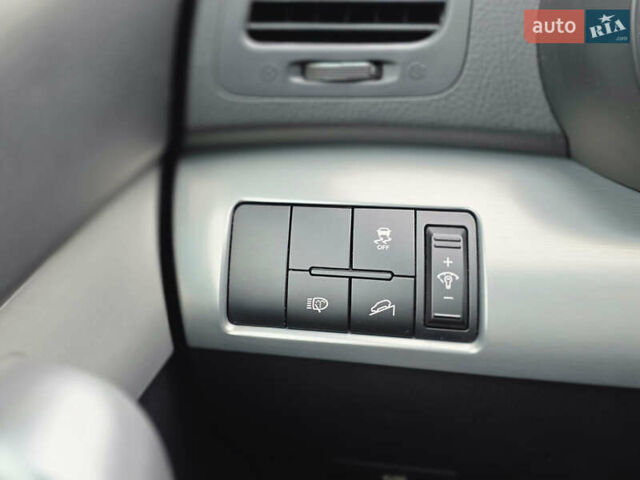 Черный Киа Соренто, объемом двигателя 2.2 л и пробегом 158 тыс. км за 13999 $, фото 13 на Automoto.ua