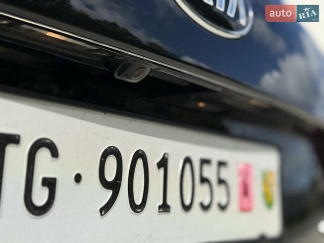 Черный Киа Соренто, объемом двигателя 2.2 л и пробегом 222 тыс. км за 18500 $, фото 13 на Automoto.ua