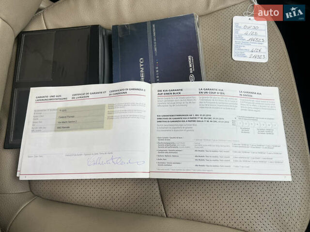 Черный Киа Соренто, объемом двигателя 2.2 л и пробегом 203 тыс. км за 15500 $, фото 36 на Automoto.ua