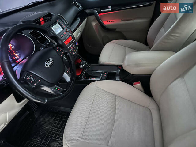 Черный Киа Соренто, объемом двигателя 2.2 л и пробегом 240 тыс. км за 13500 $, фото 83 на Automoto.ua