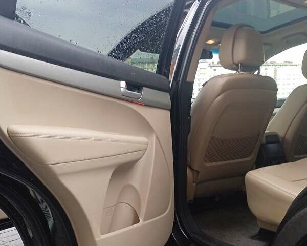 Чорний Кіа Соренто, об'ємом двигуна 2.2 л та пробігом 233 тис. км за 13999 $, фото 31 на Automoto.ua