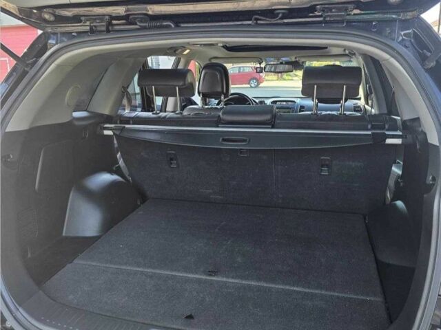 Киа Соренто 2012 в Умани на Automoto.ua Черный Киа Соренто, объемом двигателя 2.2 л и пробегом 211 тыс. км за 7200 $, фото 9 на Automoto.ua