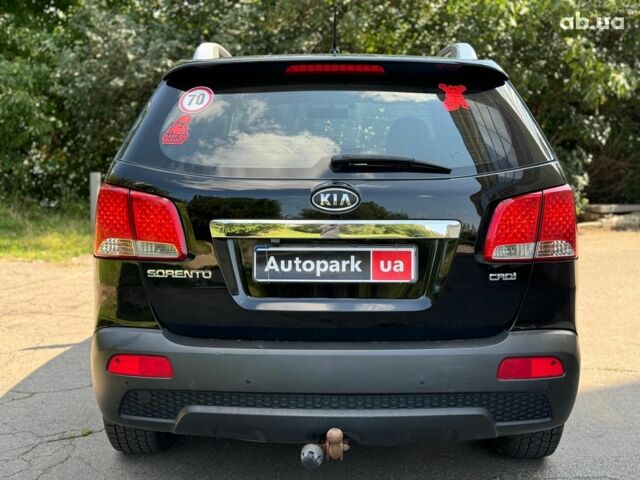 Киа Соренто 2012 в Виннице на Automoto.ua Черный Киа Соренто, объемом двигателя 2.2 л и пробегом 196 тыс. км за 12500 $, фото 8 на Automoto.ua
