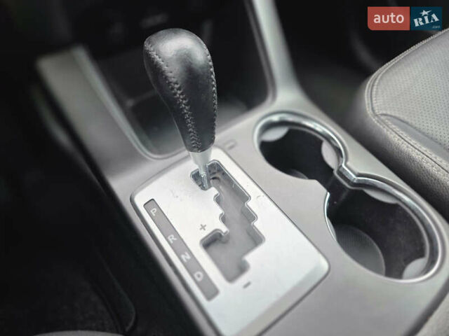 Черный Киа Соренто, объемом двигателя 2.2 л и пробегом 158 тыс. км за 13999 $, фото 24 на Automoto.ua