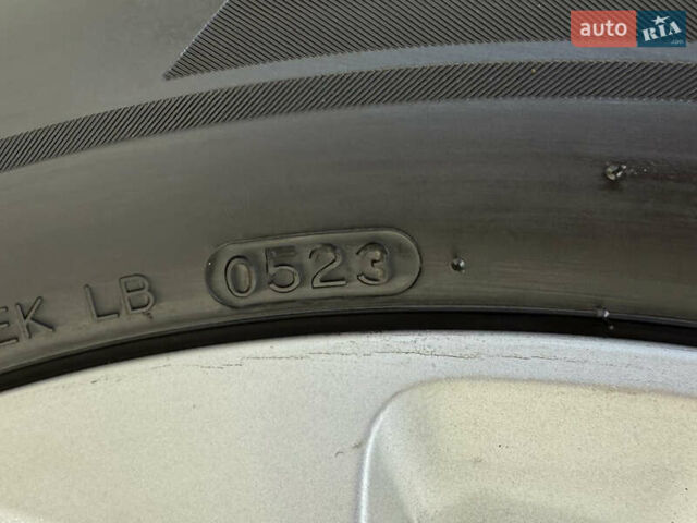 Черный Киа Соренто, объемом двигателя 2.2 л и пробегом 222 тыс. км за 18500 $, фото 45 на Automoto.ua