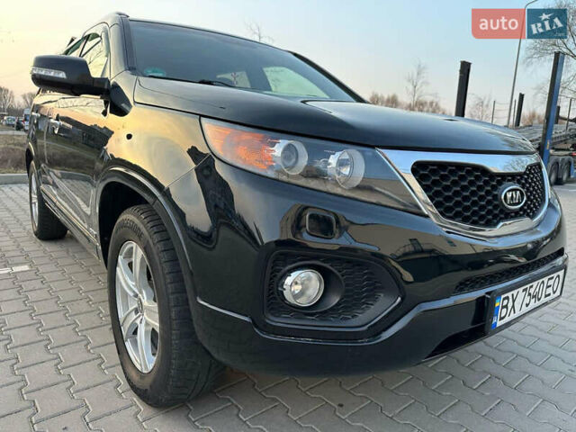 Черный Киа Соренто, объемом двигателя 2.2 л и пробегом 236 тыс. км за 12099 $, фото 1 на Automoto.ua