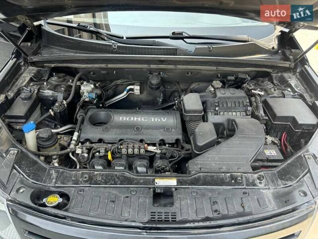 Чорний Кіа Соренто, об'ємом двигуна 2.36 л та пробігом 180 тис. км за 13200 $, фото 23 на Automoto.ua