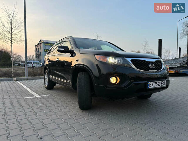 Черный Киа Соренто, объемом двигателя 2.2 л и пробегом 236 тыс. км за 12099 $, фото 45 на Automoto.ua