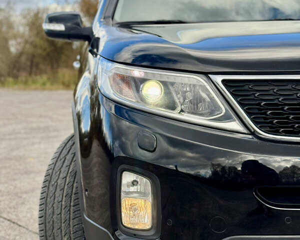 Киа Соренто 2012 в Новояворовск на Automoto.ua Черный Киа Соренто, объемом двигателя 2.2 л и пробегом 233 тыс. км за 16500 $, фото 2 на Automoto.ua